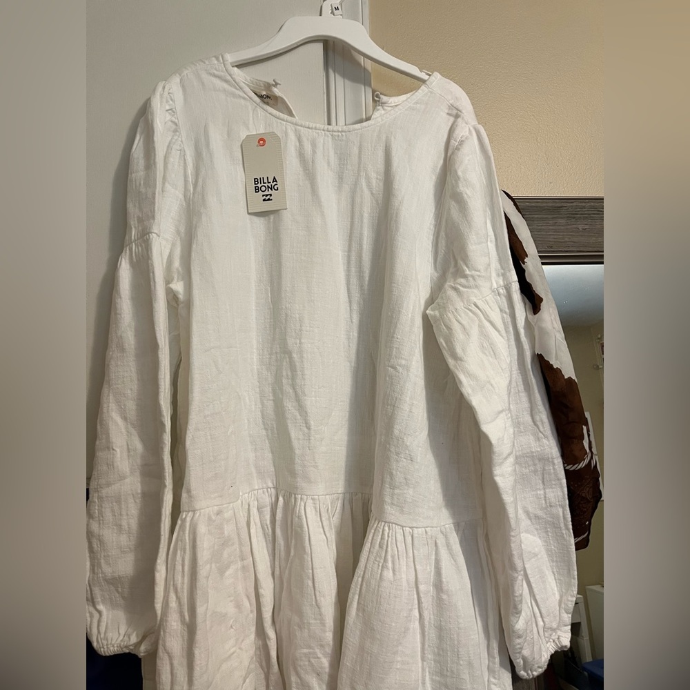 Billabong long sleeve dress